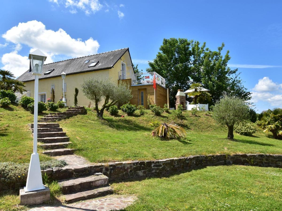 Superb Holiday Home Near The Beach Quineville Luaran gambar