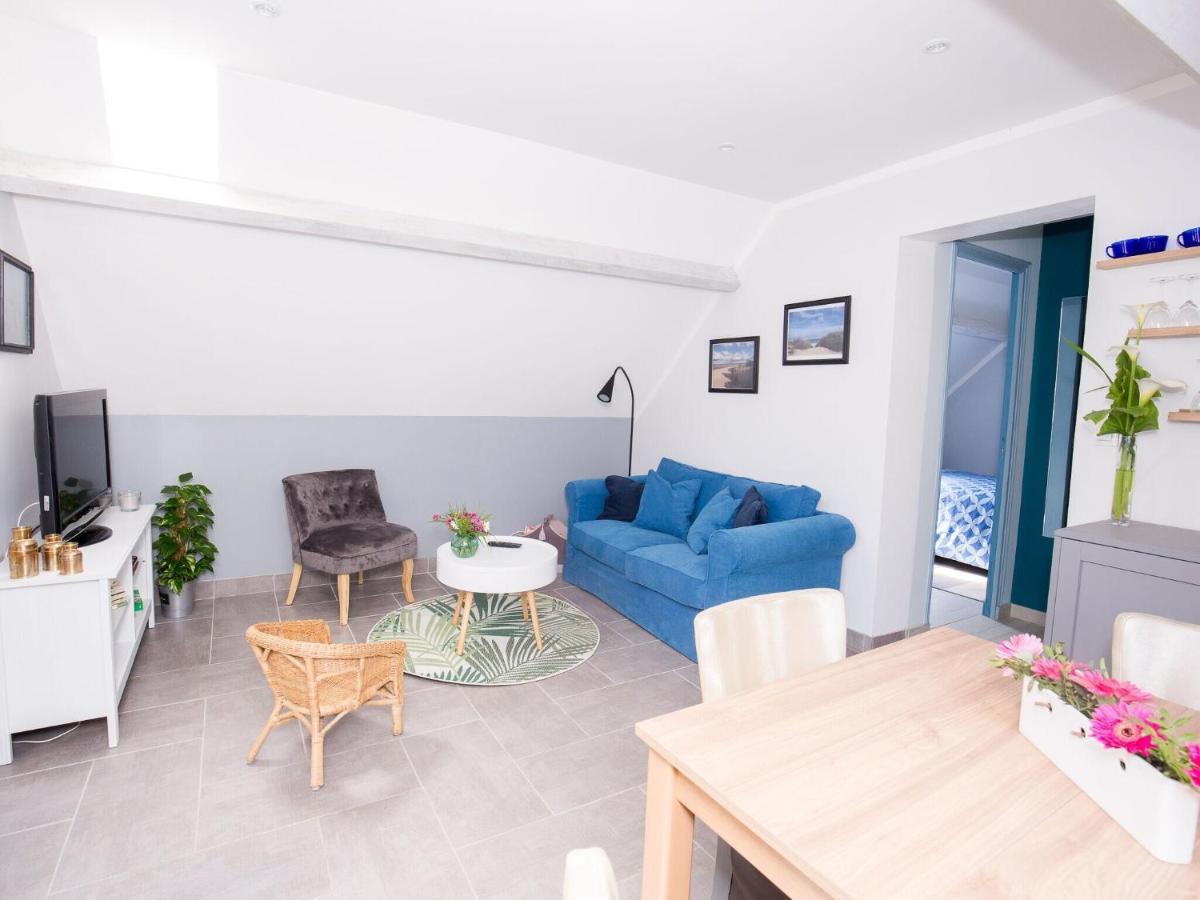 Superb Holiday Home Near The Beach Quineville Luaran gambar