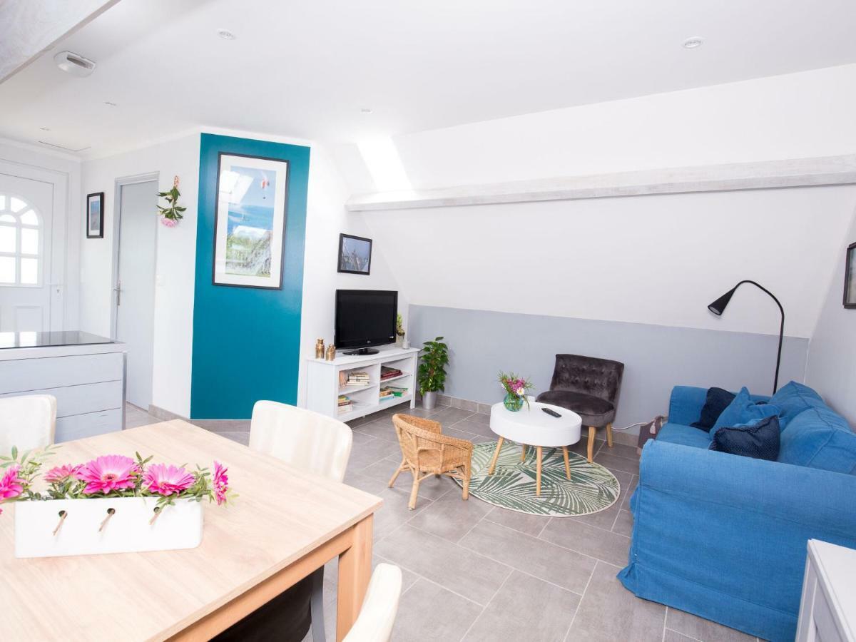 Superb Holiday Home Near The Beach Quineville Luaran gambar